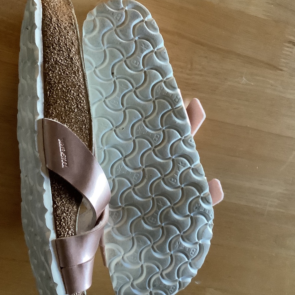 Birkenstock Kids Arizona Rose Gold Double-Buckle Sandals - Picture 4 of 6